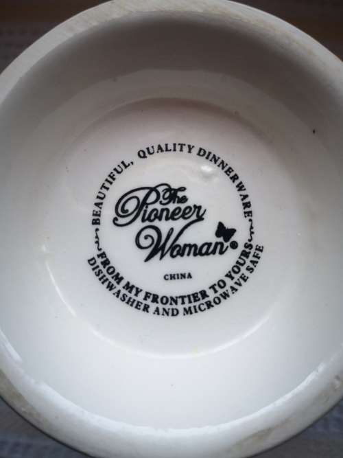 The Pioneer Woman - Green with Dots - 400ml Footed Coffee Mug