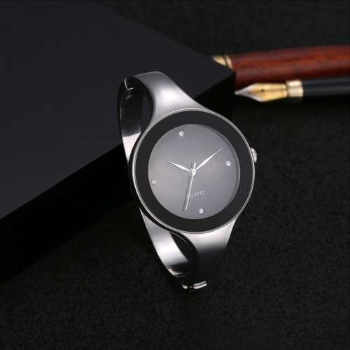 Ladies bracelet watch