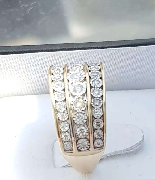 **GORGEOUS | R48419** 3 ROW DESIGN | 1.00ct | ROUND CUT DIAMOND BAND | YELLOW GOLD