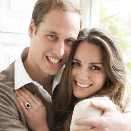 THE BEST GIFT EVER! Crystal Rhinestone Zircon Blue Sapphire Royal Princess wedding Engagement Ring