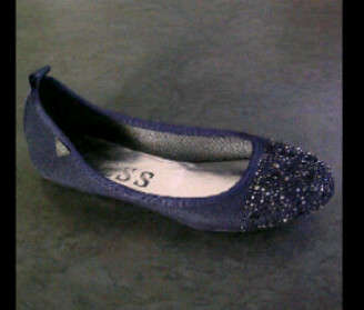 DENIM PUMP WITH BLACK STONES (DIAMANTE CRYSTALS) - SUPER COMFY SIZE6
