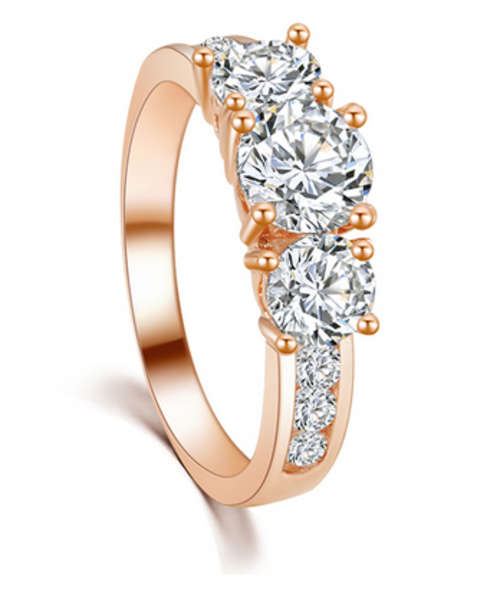 OUT OF THIS WORLD 18K YELLOW GOLD PLATED WITH SIMULATED DIAMOND RING SIZE 7/17.3MM/O