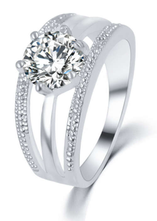 AWESOME!! 3 LAYER WHITE GOLD PLATED WITH SIMULATED DIAMOND RING SIZE 7/17.3MM/O
