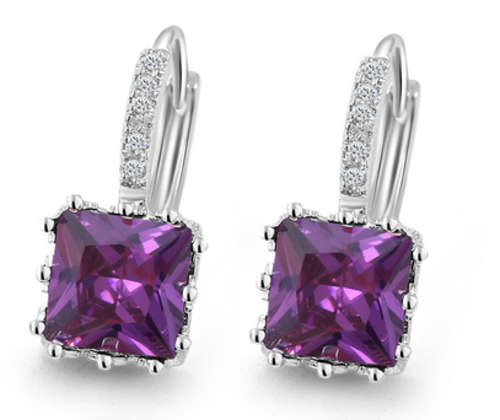 PHENOMENAL!! SILVER PLATED WITH SIMULATED DIAMOND EARRING