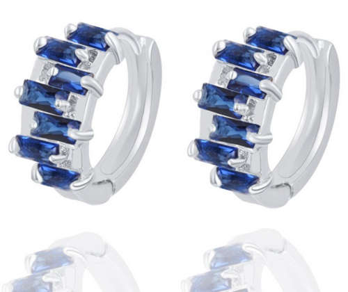 PHENOMENAL!! SILVER PLATED WITH SIMULATED DIAMOND EARRING ERV R999