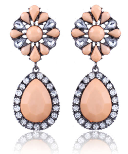 PHENOMENAL!! SILVER PLATED WITH SIMULATED DIAMOND EARRING ERV R999