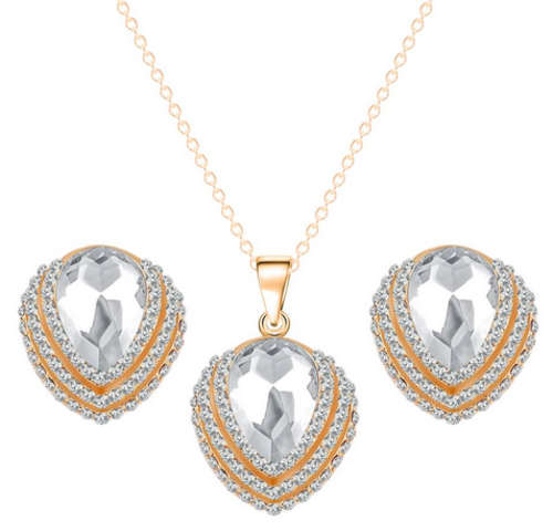 EXQUISITE!! YELLOW GOLD PLATED WITH SIMULATED DIAMOND NECKLACE AND EARRING SET