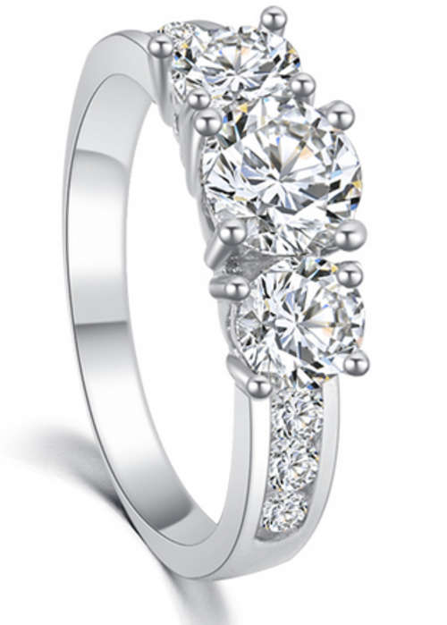 HEADTURNER!! WHITE GOLD PLATED SIMULATED DIAMOND RING SIZE 6/16.5MM/ L 1/2 ERV R999