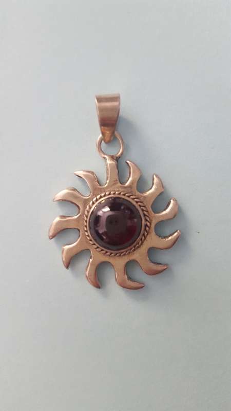 Gemstone stone pendant