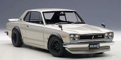 Autoart NISSAN SKYLINE GT-R KPGC10 TUNED VERSION SILVER 1/18 #AA77441