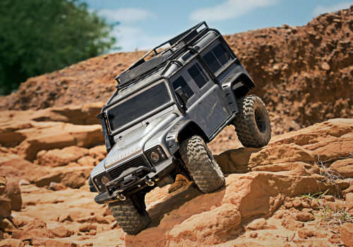 Traxxas Trx 4  82056-4 Landrover Defender 1/10 scale crawler GREY