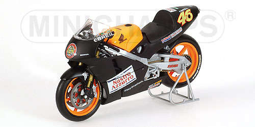 Minichamps Honda NSR 500 - VALENTINO ROSSI - NASTRO AZZURO TEAM HONDA
