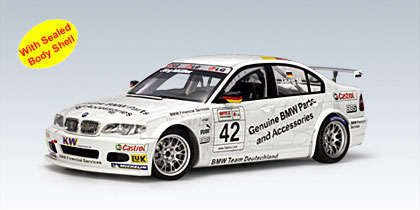 AutoArt  BMW 320i (E46) WTCC 2005 J.Muller #42