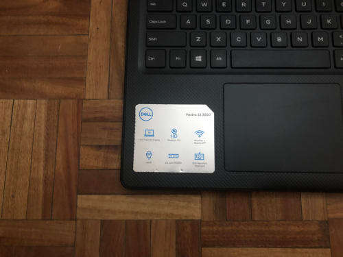 dell vostro 3580 i5 8265U - 16gb Ram - 500gb SSD -Windows 10 64bit - slight wear and tear see photos