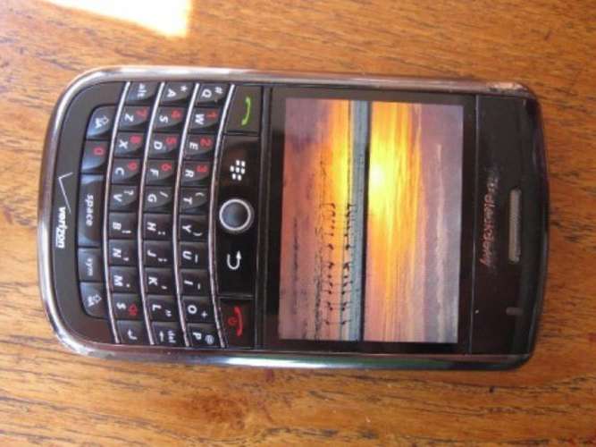 GENUINE Blackberry 9630 Tour, in almost mint condition! In Stock! MTN only