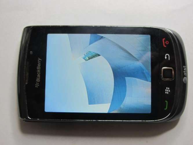 GENUINE BLACKBERRY TORCH 9800, USED CONDITION! Guaranteed to work on all SA Networks! Local stock