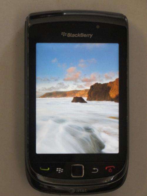 GENUINE BLACKBERRY TORCH 9800, AS NEW!! Guaranteed to work on all SA Networks! Local stock