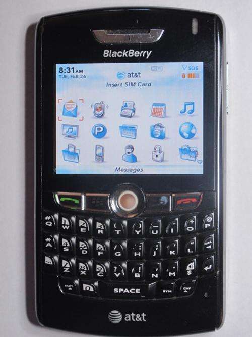 Genuine! BLACKBERRY 8820. BBM, e-mail, etc.