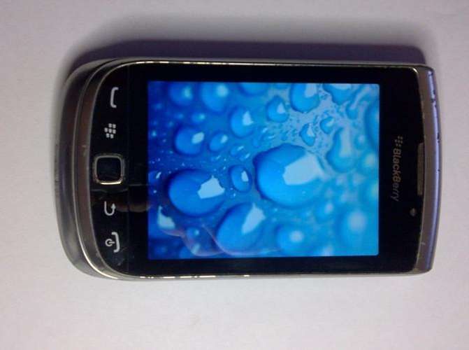 REFURBISHED BLACKBERRY TORCH 9810! Guaranteed to work on all SA Networks! Local stock
