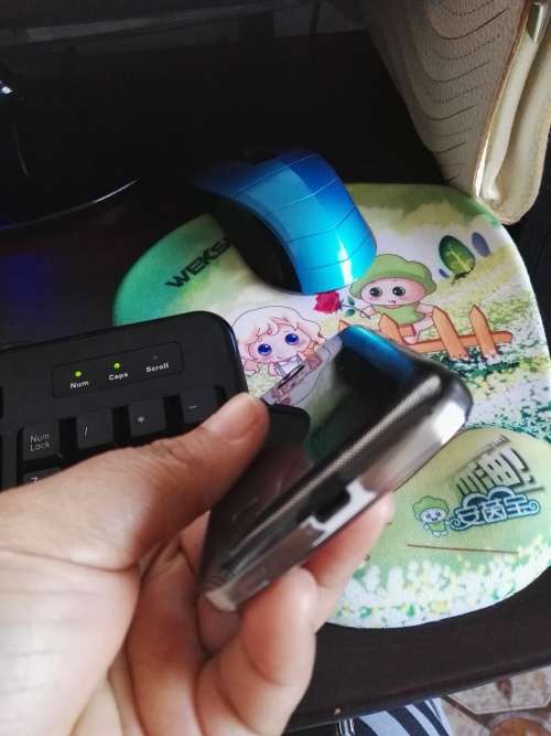 SAMSUNG S4 MINI with BOX and Accessories