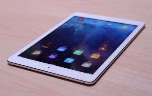 IPAD AIR - 16GIG - WHITE - WIFI ONLY - NO ICLOUD