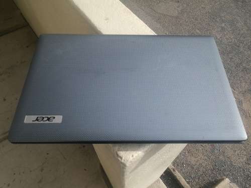 Acer Aspire 5736Z, 320GB HD and 4GB Ram