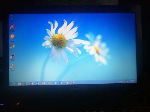 Acer Aspire 5736Z, 320GB HD and 4GB Ram