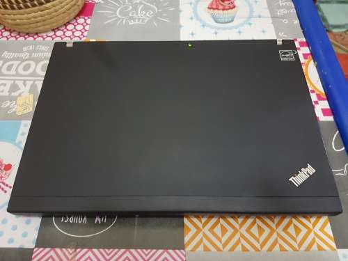 Lenovo  X201 i5 320GB HD and 4GB RAM with Docking station