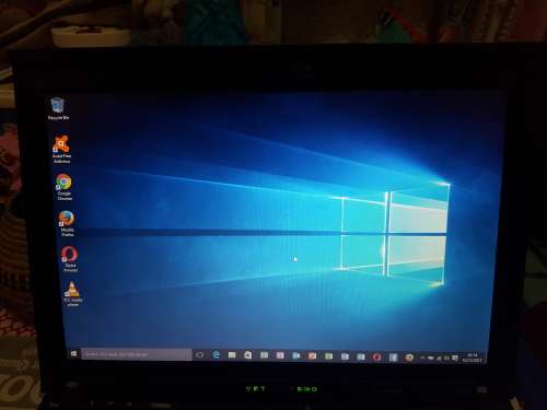 Lenovo  X201 i5 320GB HD and 4GB RAM with Docking station