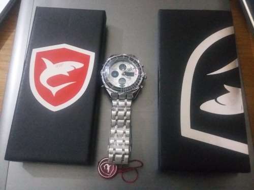 GENUINE Shark Fashion Mens Quartz Military Sport Watch Ref40