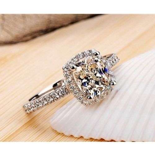 Gorgeous Silver Princess Cut White Sapphire Wedding Band Ring Size 7
