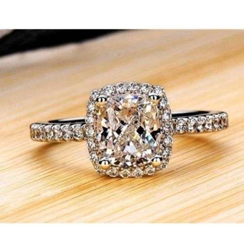 Gorgeous Silver Princess Cut White Sapphire Wedding Band Ring Size 7