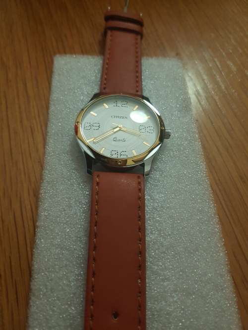 RARE VINTAGE MEN'S CITIZEN QUARTZ 42MM JAPAN MADE WRIST WATCH FOR GENTS WEAR