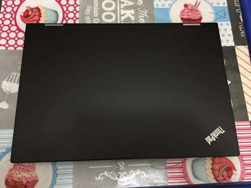 Lenovo Yoga X1 i7 6th Generation 512 SSD HD and 8GB ram