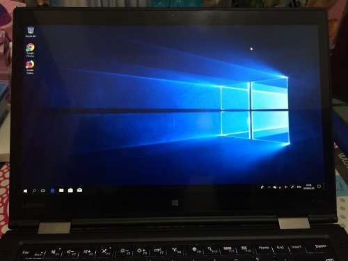 Lenovo Yoga X1 i7 6th Generation 512 SSD HD and 8GB ram