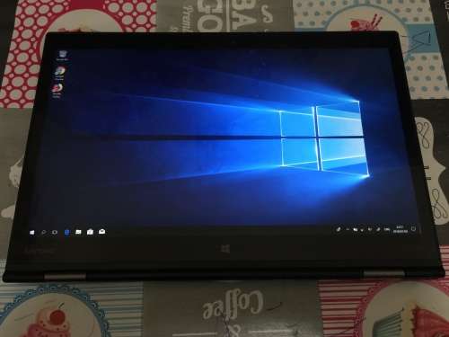 Lenovo Yoga X1 i7 6th Generation 512 SSD HD and 8GB ram