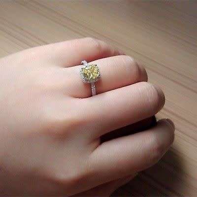 Gorgeous 18k White Gold Filled Princess Cut  Wedding Ring Size 10