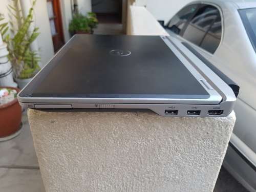 Dell latitude E6230 i5, 750gb and 8gb ram, 12.5inch HD display