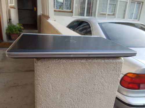 Dell latitude E6230 i5, 750gb and 8gb ram, 12.5inch HD display