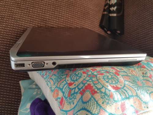 Dell latitude E6430 i5, 500GB HD and 8gb ram with a good battery