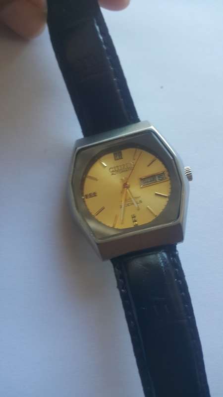 VINTAGE CITIZEN AUTOMATIC 8200A  JAPAN MEN'S DAY/DATE WATCH