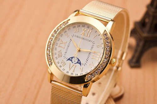 Womens Classic Gold Roman Numerals Quartz Stainless Steel Wrist Watch