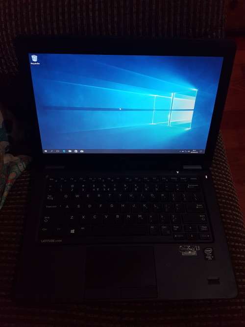 Dell E7250 i7 5th Gen UltraBook, 256gb SSD and 8gb ram