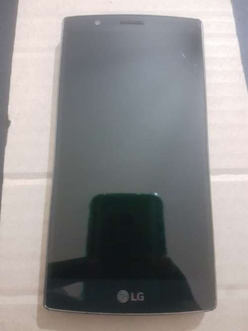LG G4 32GB WITH ARMORED CASE
