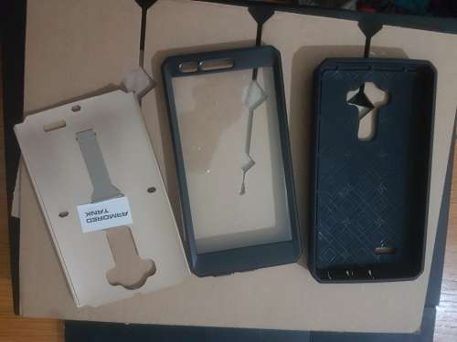 LG G4 32GB WITH ARMORED CASE