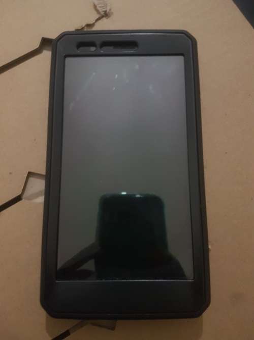 LG G4 32GB WITH ARMORED CASE