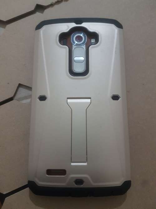 LG G4 32GB WITH ARMORED CASE
