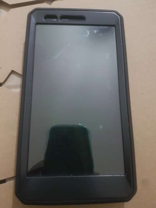 LG G4 32GB WITH ARMORED CASE