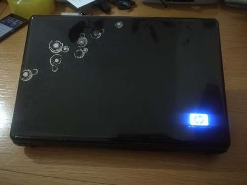 HP DV6 i7 laptop in clean condition, 500GB HD and 8GB RAM