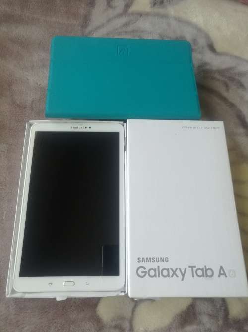 Samsung Galaxy Tab A2016 10.1 inch very clean (SM-P580)